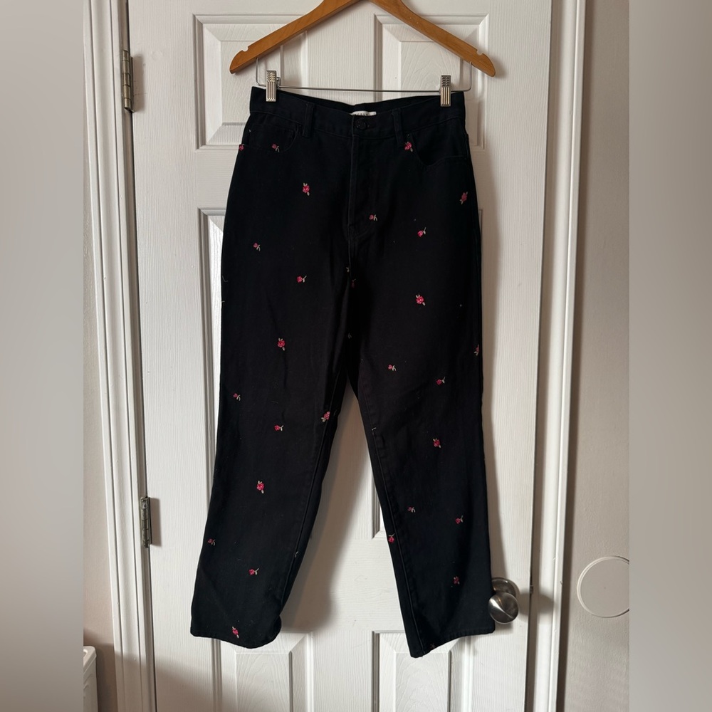PacSun Rose Embroidered High Rise Straight Leg Jeans - Black - Size 28